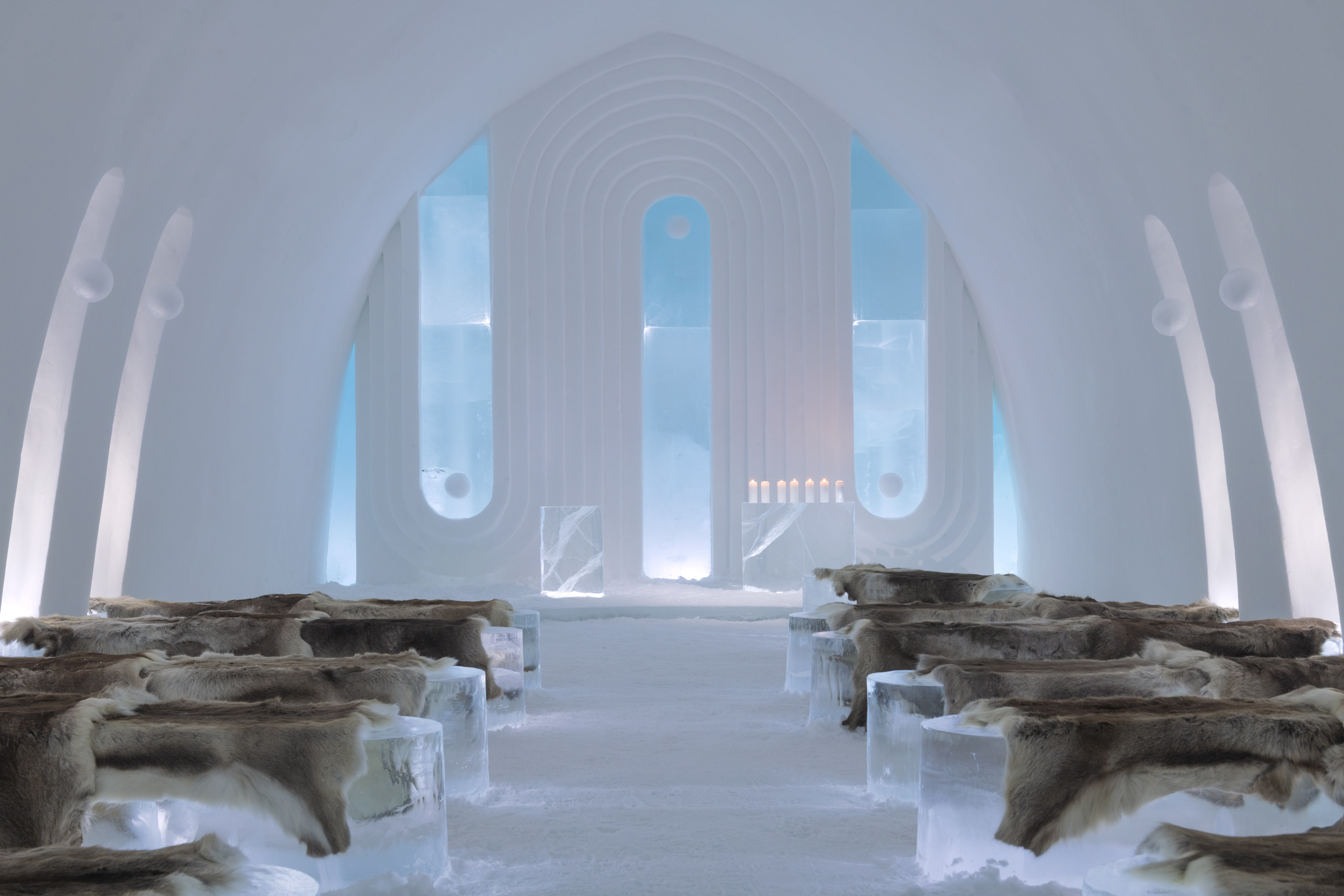 Visit Ceremony Hall Echo | ICEHOTEL