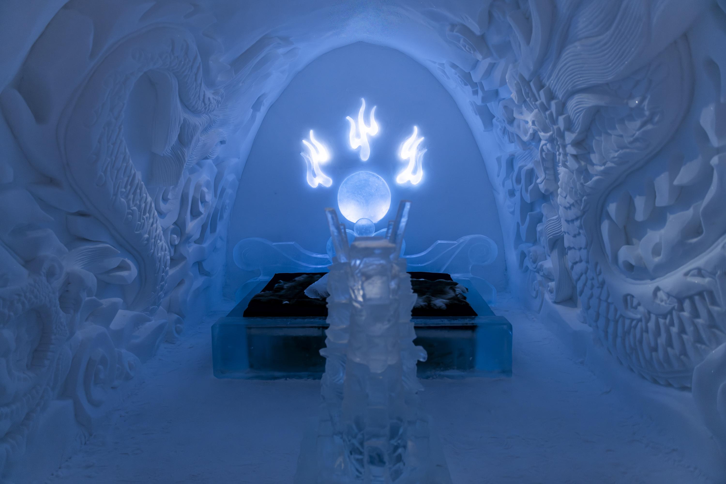 Art Suite Dragon of ICEHOTEL by Gao Hongyu & Guo Baiwei