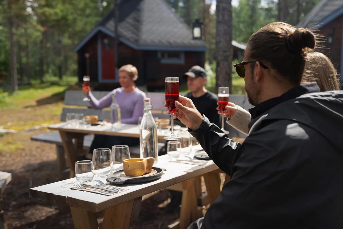 Wilderness dinner summer