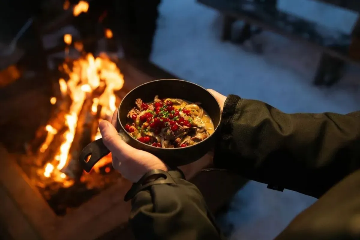 Wilderness dinner - Winter