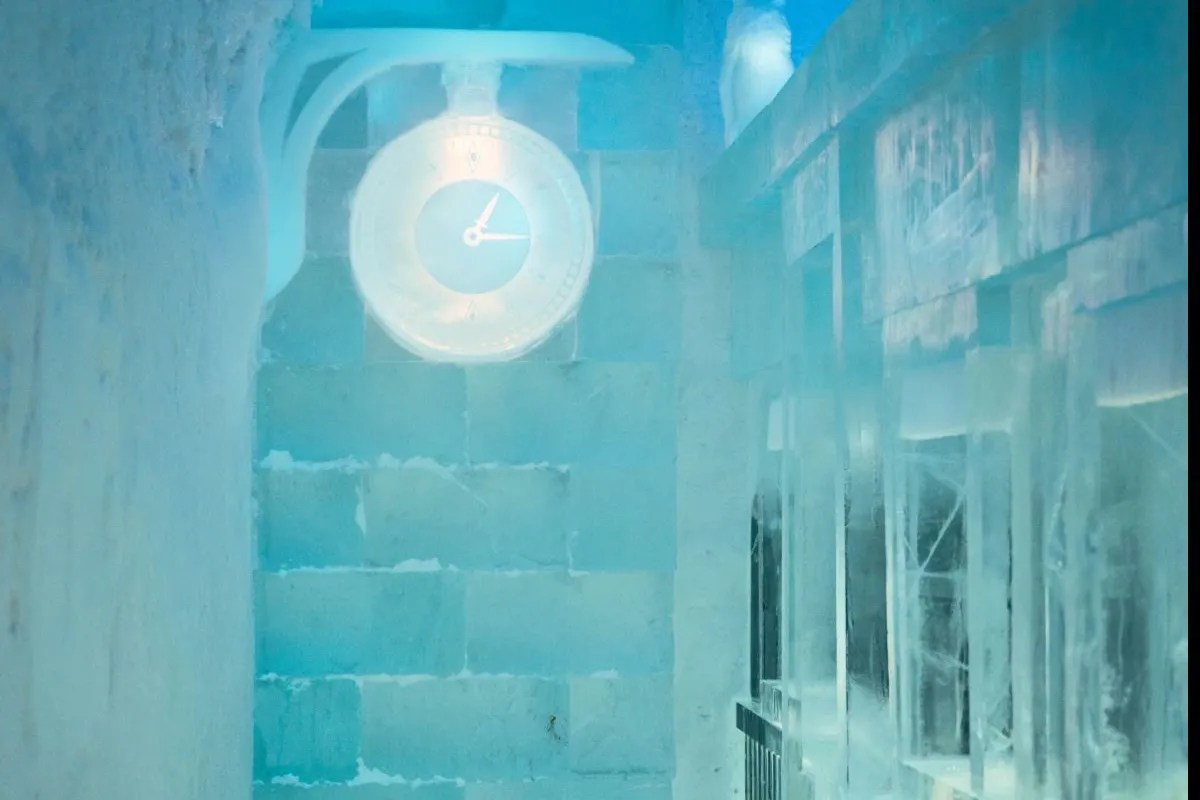 Transfer from ICEHOTEL to Kiruna Train Station