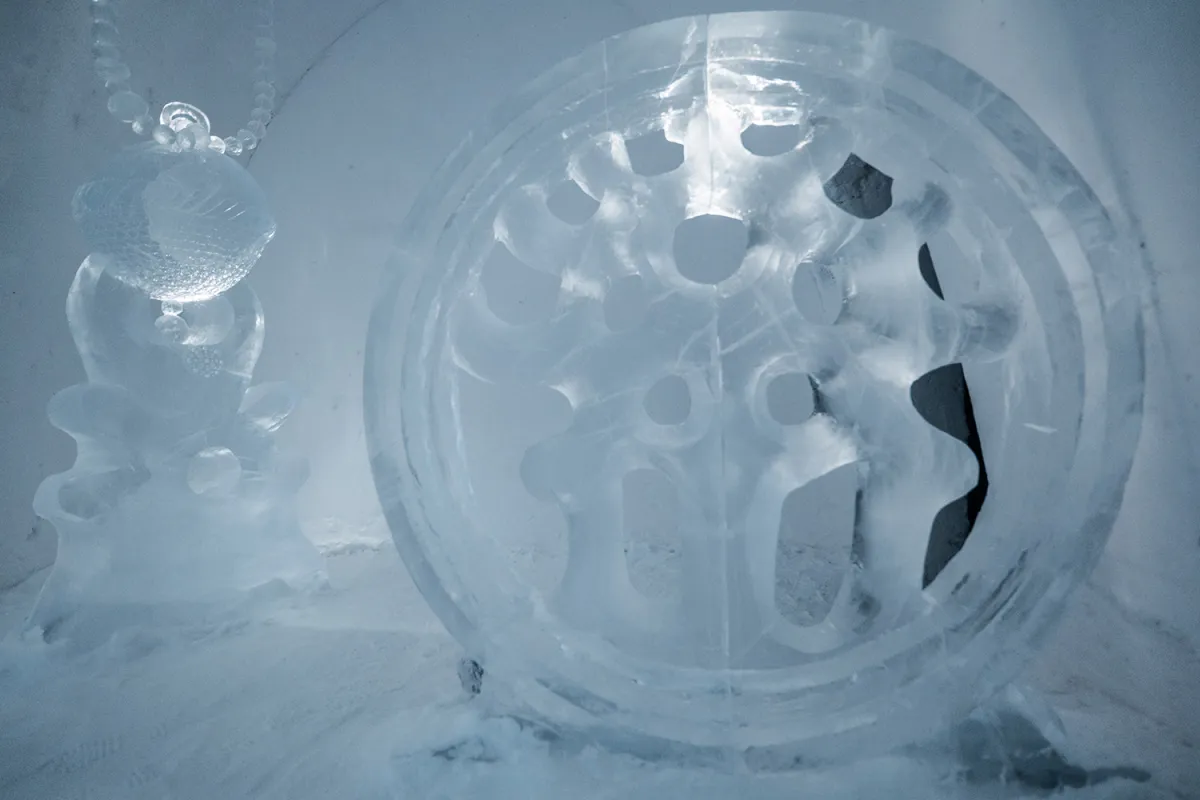 Art Suite Siella by Elisabeth Kristensen & Laila Kolostyák