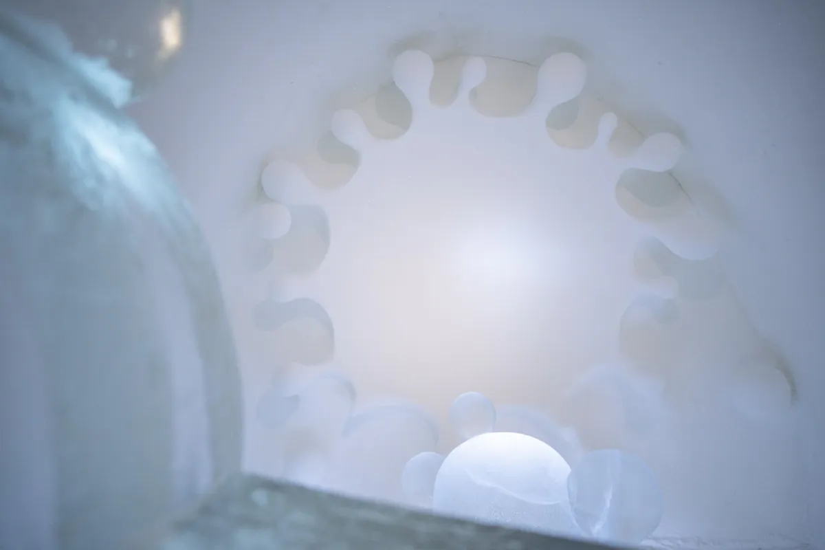 Art Suite Soap Bubbles by Coralie Quincey & Peter Hobbs