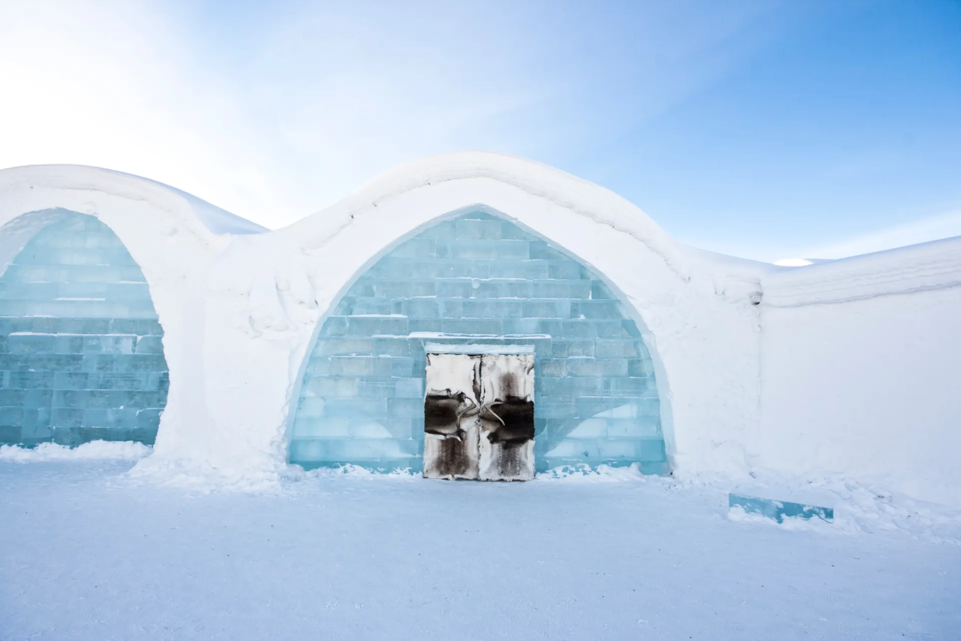Icehotel entrance