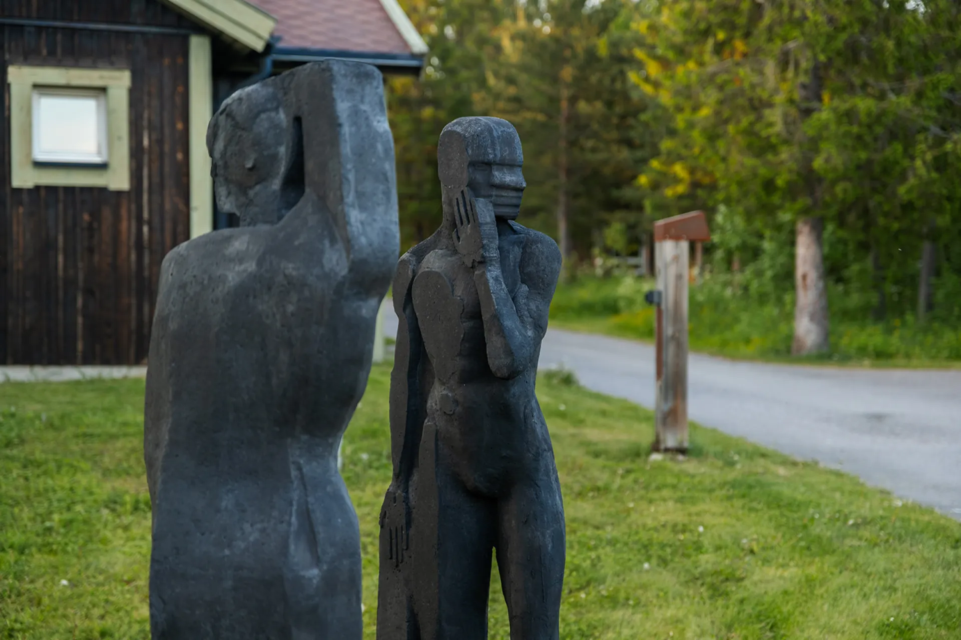 Ferromagnetic Phases, Mikael Nille Nilsson & Sofi Ruotsalainen, 2008
