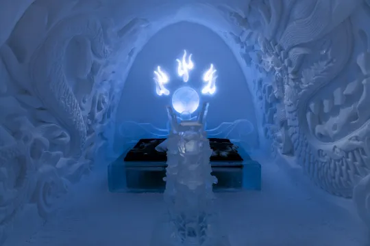 Art Suite Dragon of ICEHOTEL by Gao Hongyu & Guo Baiwei