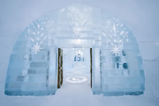 ICEHOTEL 29